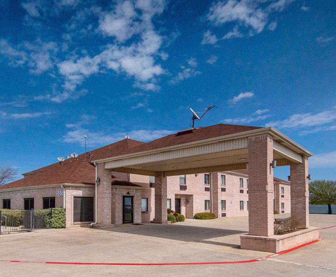 Red Roof Inn Fort Worth - Saginaw Extérieur photo